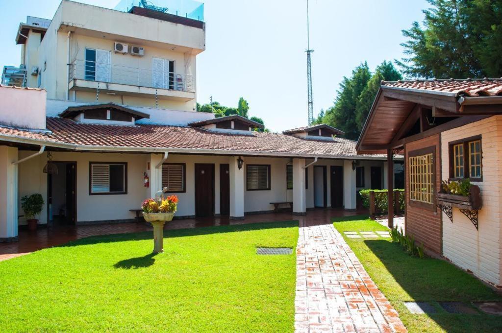 Galeria Hotel Pousada Jaguariúna المظهر الخارجي الصورة