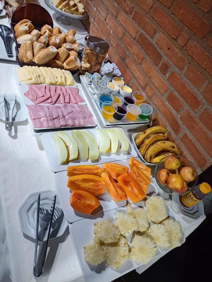 Galeria Hotel Pousada Jaguariúna المظهر الخارجي الصورة