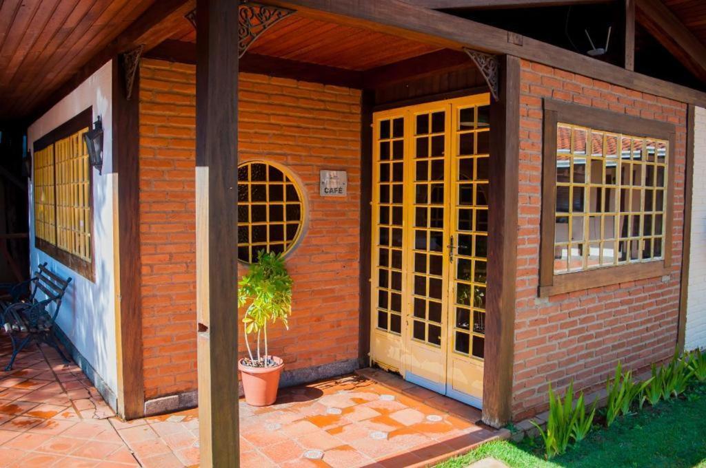 Galeria Hotel Pousada Jaguariúna المظهر الخارجي الصورة