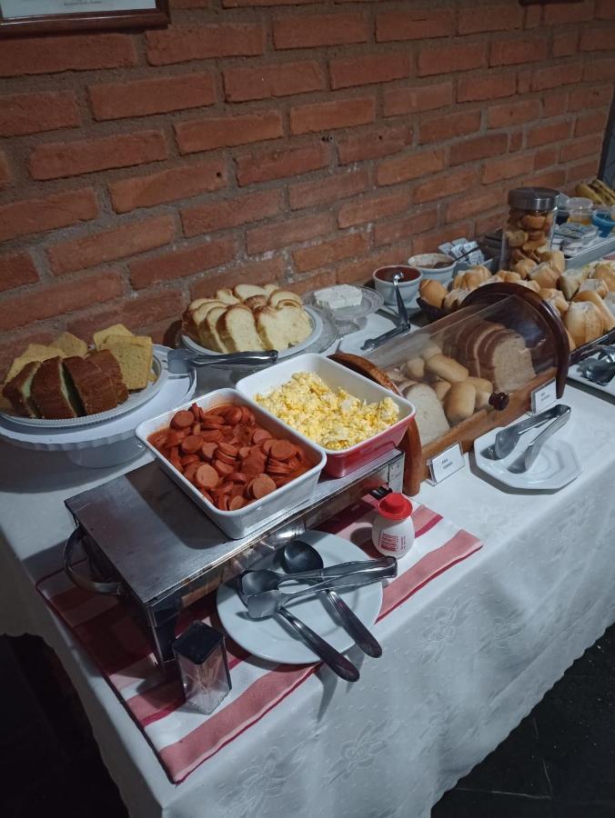 Galeria Hotel Pousada Jaguariúna المظهر الخارجي الصورة